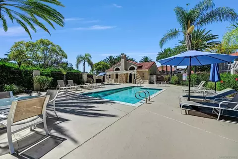 Exterior - 100 Sea Clf #106, Oceanside, CA 92056 photo 2 of 7