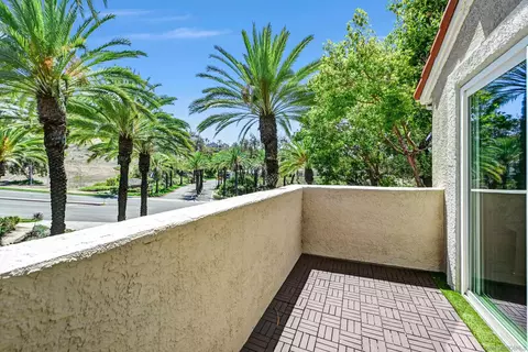 Exterior - 100 Sea Clf #106, Oceanside, CA 92056 photo 1 of 7