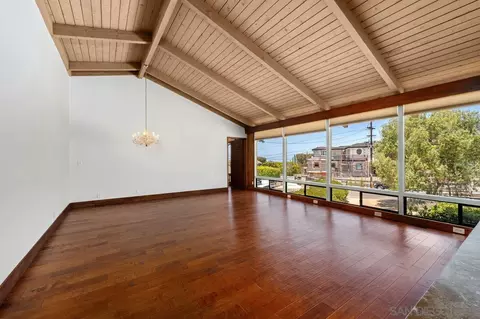 Living - 855 Muirlands Dr, La Jolla, CA 92037 photo 1 of 10