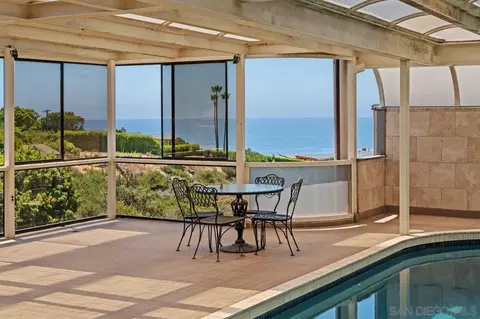 Exterior - 855 Muirlands Dr, La Jolla, CA 92037 photo 3 of 12