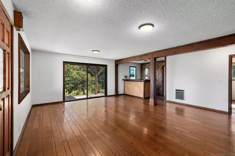 Living - 10447 Chevy Ln, La Mesa, CA 91941 photo 1 of 7