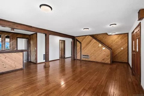Living - 10447 Chevy Ln, La Mesa, CA 91941 photo 2 of 7