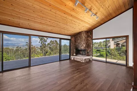 Living - 10447 Chevy Ln, La Mesa, CA 91941 photo 3 of 7