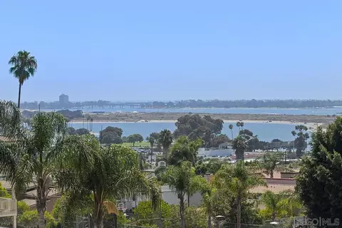 2702 Bay Canyon Ct, San Diego, CA 92117