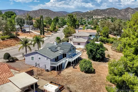 View/Area - 16239 Daza Dr, Ramona, CA 92065 photo 6 of 15