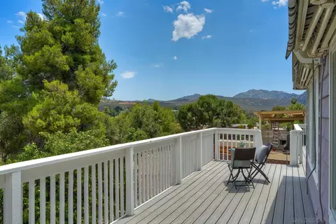 Exterior - 16239 Daza Dr, Ramona, CA 92065 photo 7 of 9