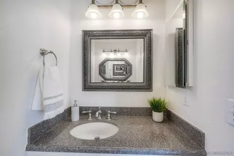Bath - 16239 Daza Dr, Ramona, CA 92065 photo 3 of 5