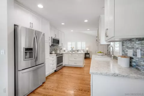 Kitchen - 16239 Daza Dr, Ramona, CA 92065 photo 2 of 6