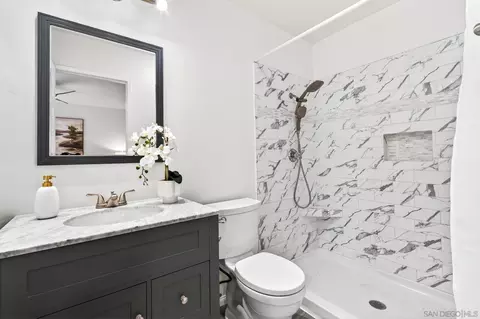 Bath - 23928 Green Hvn, Ramona, CA 92065 photo 1 of 2