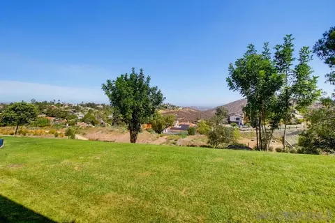 Exterior - 17814 Villamoura Dr, Poway, CA 92064 photo 6 of 9