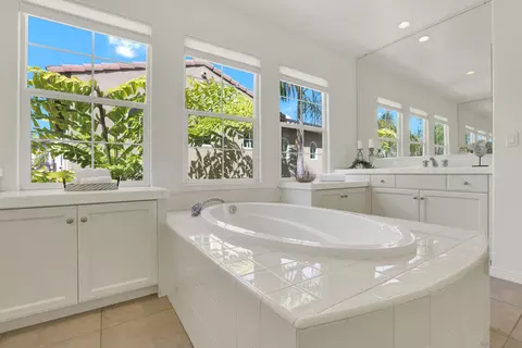 Bath - 7455 Capstan, Carlsbad, CA 92011 photo 8 of 8