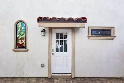 Exterior - 838 C Ave, Coronado, CA 92118 photo 8 of 12