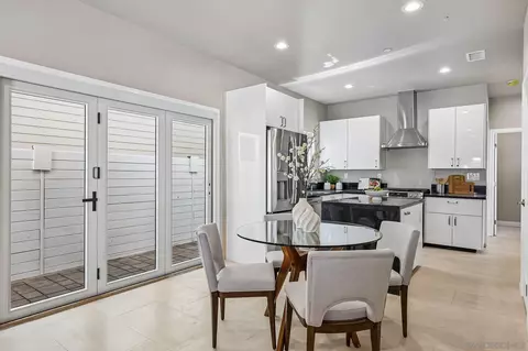 Dining - 838 C Ave, Coronado, CA 92118 photo 4 of 4