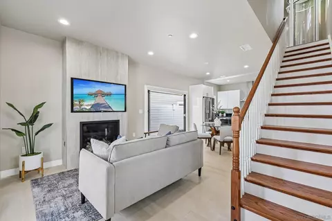 Living - 838 C Ave, Coronado, CA 92118 photo 1 of 2