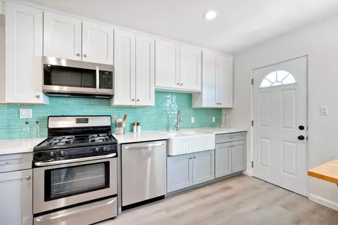 Kitchen - 6979 Tower, La Mesa, CA 91942 photo 3 of 4