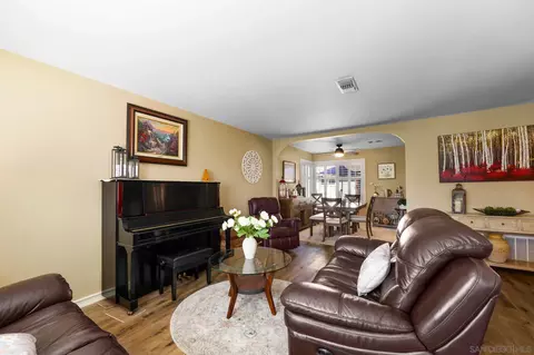 9874 Via Francis, Santee, CA 92071 photo 3