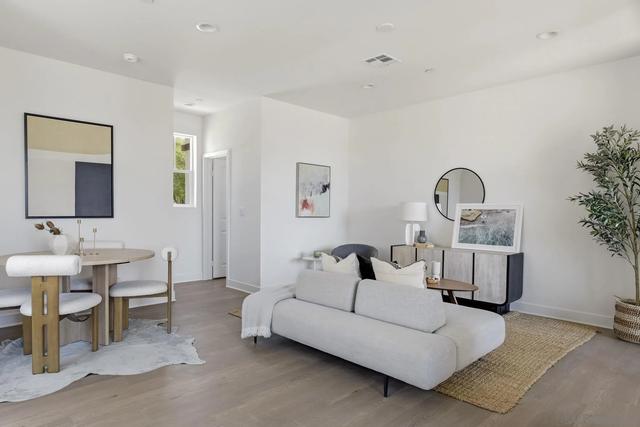 244 Pico Ave #14, San Marcos, CA 92069