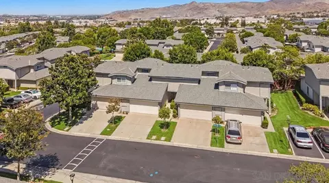 1721 Maxwell #B, Corona, CA 92881 photo 23