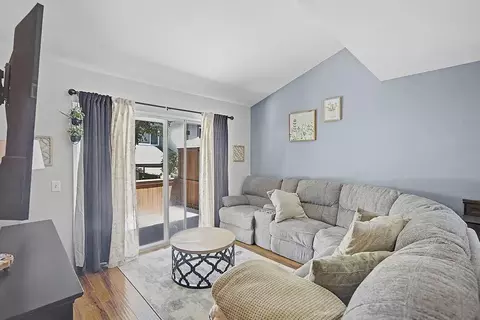 1721 Maxwell #B, Corona, CA 92881 photo 7