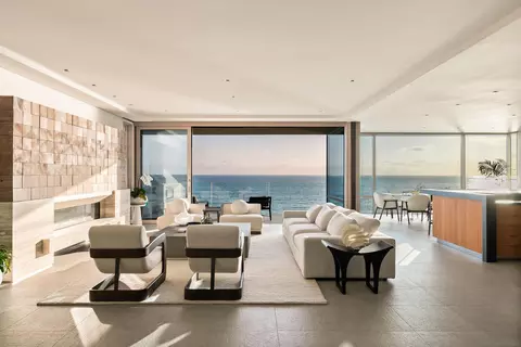 Living - 1230 Neptune Ave, Encinitas, CA 92024 photo 1 of 6