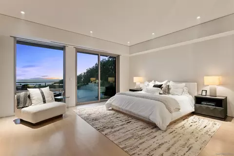 Bedroom - 1230 Neptune Ave, Encinitas, CA 92024 photo 3 of 5