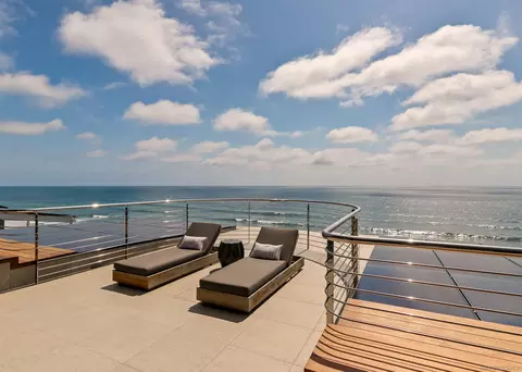 View/Area - 1230 Neptune Ave, Encinitas, CA 92024 photo 2 of 3
