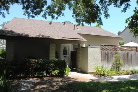 10825 Caravelle Pl, San Diego, CA 92124