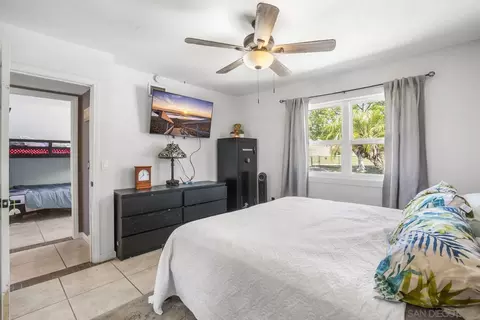 Bedroom - 10020 Pino Dr, Lakeside, CA 92040 photo 4 of 5