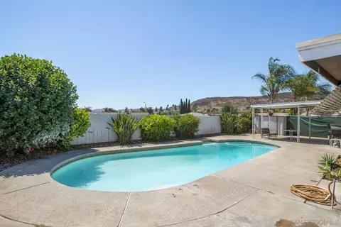 Exterior - 10020 Pino Dr, Lakeside, CA 92040 photo 6 of 8