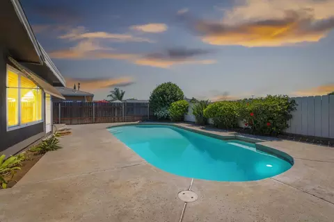 Exterior - 10020 Pino Dr, Lakeside, CA 92040 photo 2 of 8
