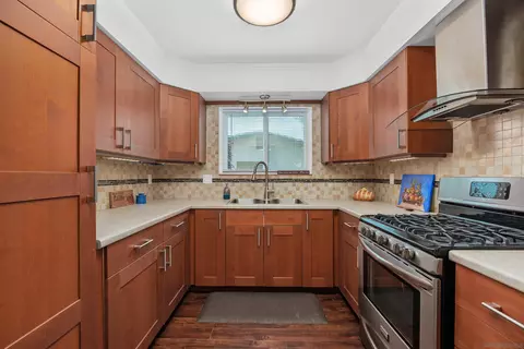 Kitchen - 4411 Kittiwake Way, Oceanside, CA 92057 photo 1 of 4
