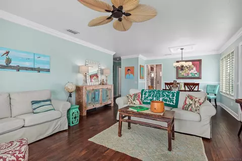 Living - 4411 Kittiwake Way, Oceanside, CA 92057 photo 2 of 3
