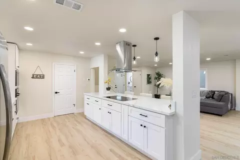 10314 Oak Ranch Ln, Escondido, CA 92026 photo 6