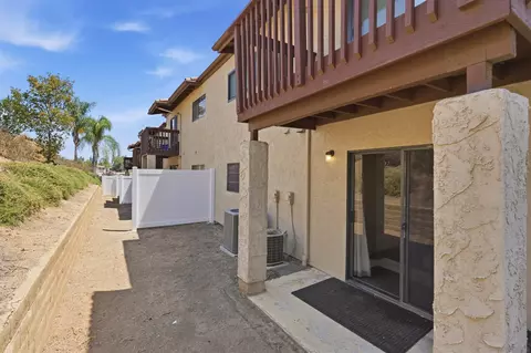 440 Citracado Prkw #9, Escondido, CA 92025 photo 34