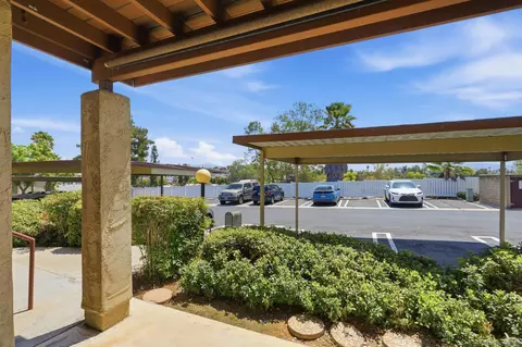 440 Citracado Prkw #9, Escondido, CA 92025 photo 7