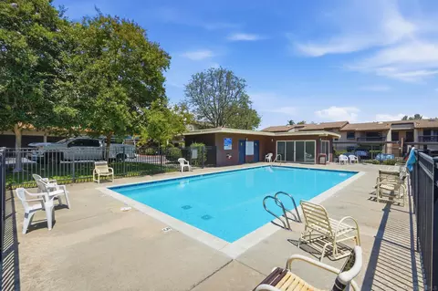 440 Citracado Prkw #9, Escondido, CA 92025 photo 51
