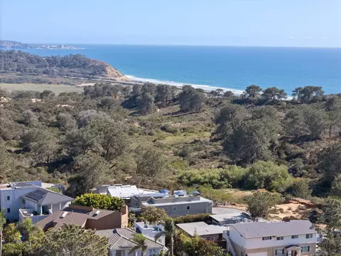 View/Area - 13673 Recuerdo Dr, Del Mar, CA 92014 photo 4 of 8
