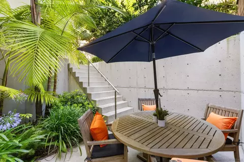 Exterior - 13673 Recuerdo Dr, Del Mar, CA 92014 photo 6 of 7