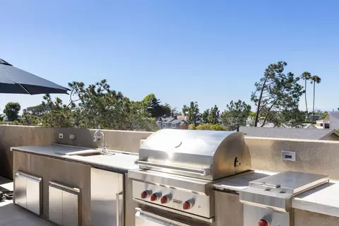 Kitchen - 13673 Recuerdo Dr, Del Mar, CA 92014 photo 5 of 7