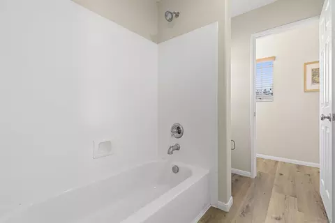 Bath - 623 Edgewater, San Marcos, CA 92078 photo 5 of 5