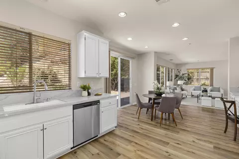 Kitchen - 623 Edgewater, San Marcos, CA 92078 photo 5 of 6