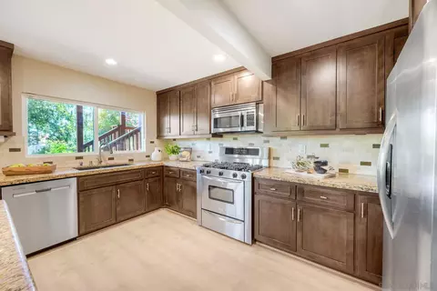 1122 Timberpond, El Cajon, CA 92019 photo 15