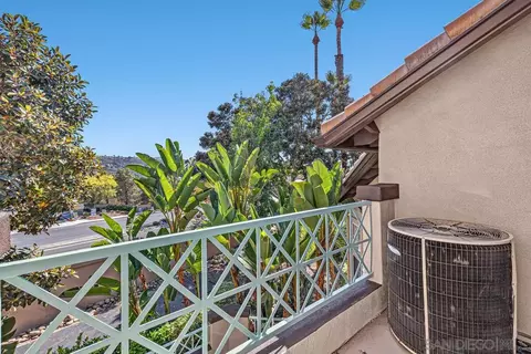 12672 Springbrook Dr #E, San Diego, CA 92128 photo 32