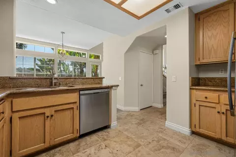 12672 Springbrook Dr #E, San Diego, CA 92128 photo 12