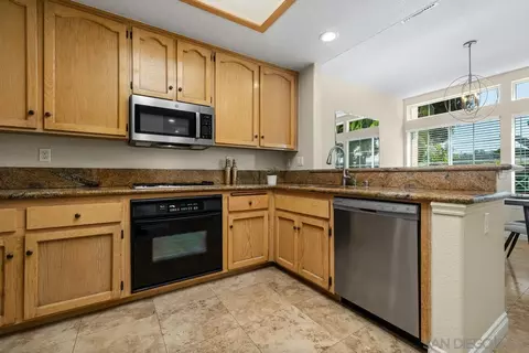 12672 Springbrook Dr #E, San Diego, CA 92128 photo 11