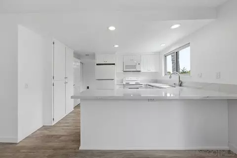 155 Rosebay Dr #40, Encinitas, CA 92024 photo 4