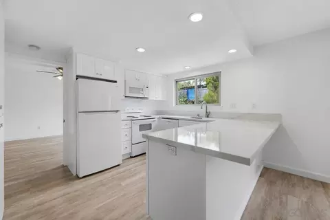 155 Rosebay Dr #40, Encinitas, CA 92024 photo 3