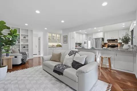 Living - 4165 Manchester Ave, Encinitas, CA 92024 photo 5 of 6