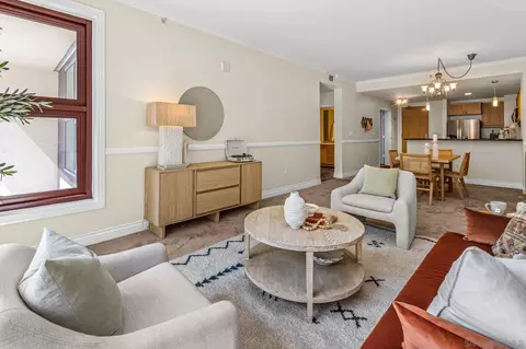 1150 J St #204, San Diego, CA 92101