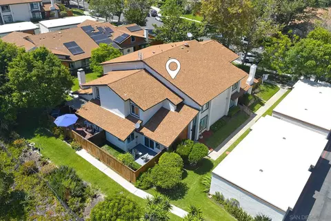 View/Area - 2031 Shadytree Ln, Encinitas, CA 92024 photo 2 of 5